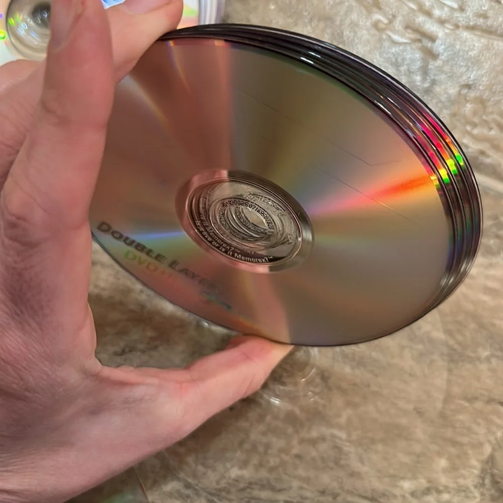 Writable burnable DVD R and CD Rom